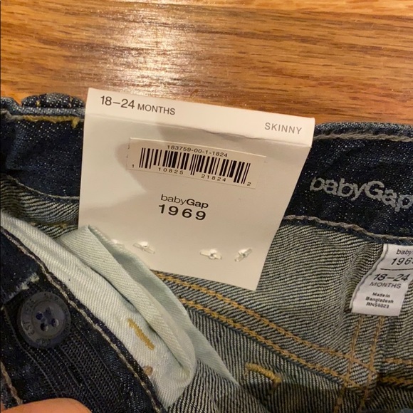 NWT Gap skinny stretch jeans 18-24m - Picture 4 of 5